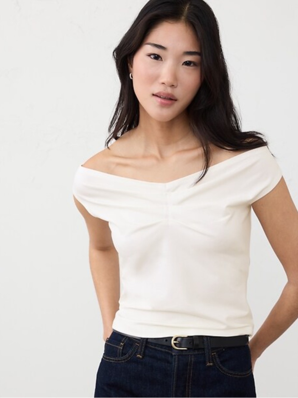 White Off-Shoulder Top Banana Republic Off-Shoulder Textured Top Blouse Shirt